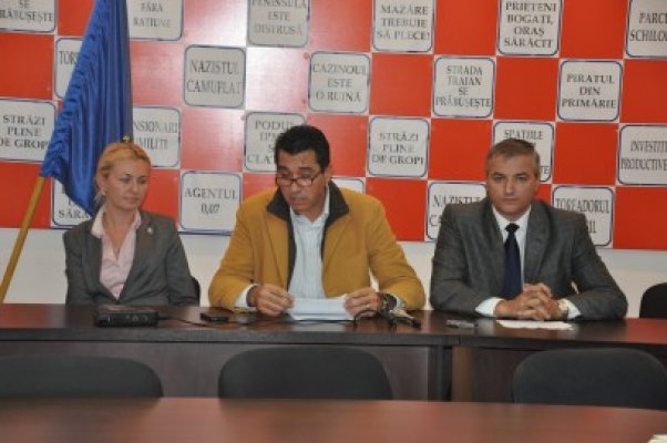 Alegerile la PDL Constanţa, devansate cu o zi de concertul lui Ştefan Bănică Junior - video